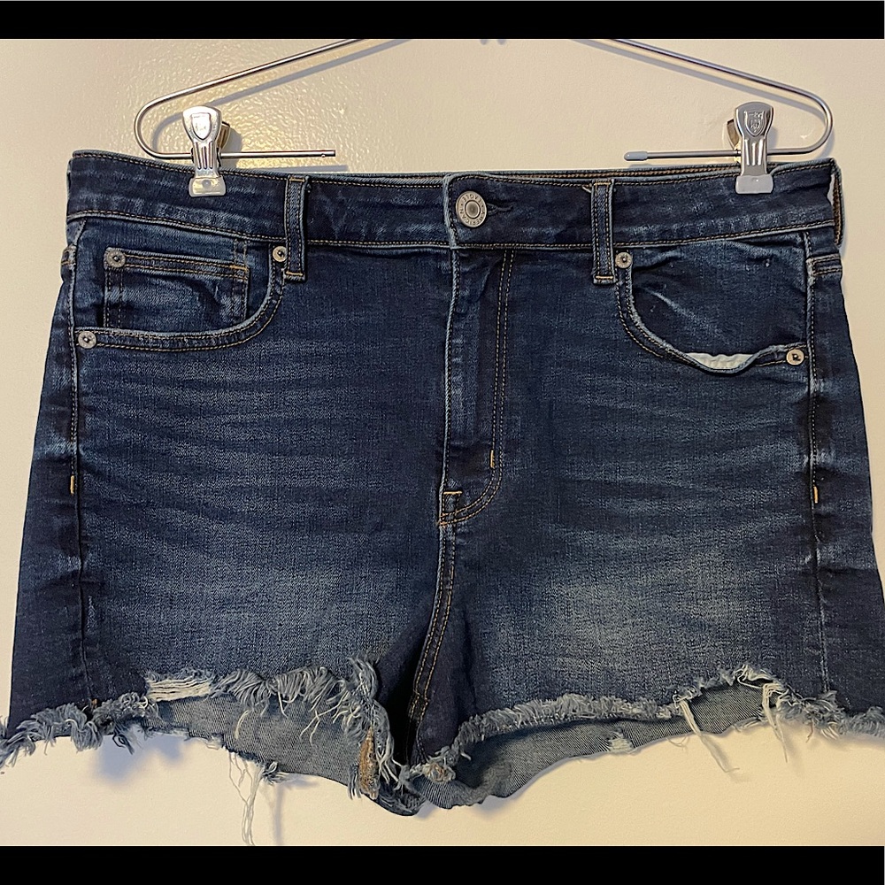 American Eagle High Rise Shorts